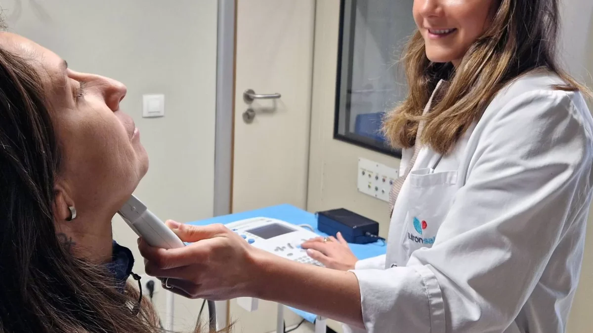 Quirónsalud Marbella incorpora la ecografía de la grasa lingual como prueba para el diagnóstico de la apnea