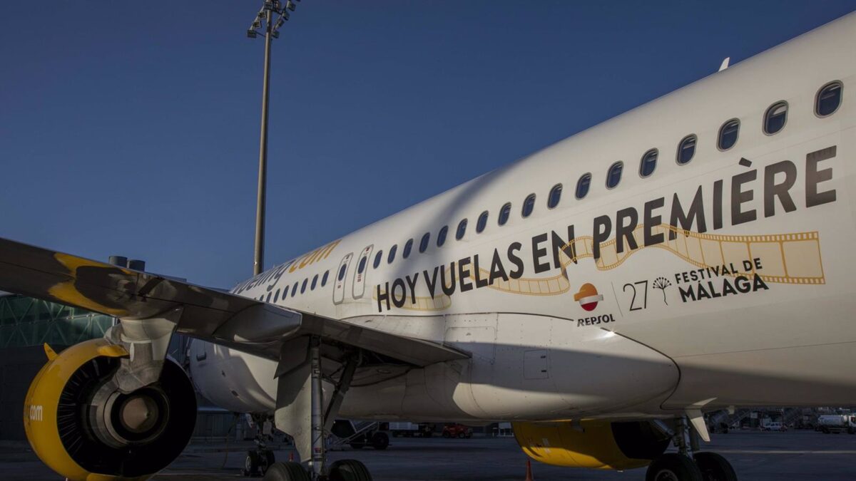 Repsol y Vueling se unen para operar un vuelo 'premiere' coincidiendo con el Festival de Málaga