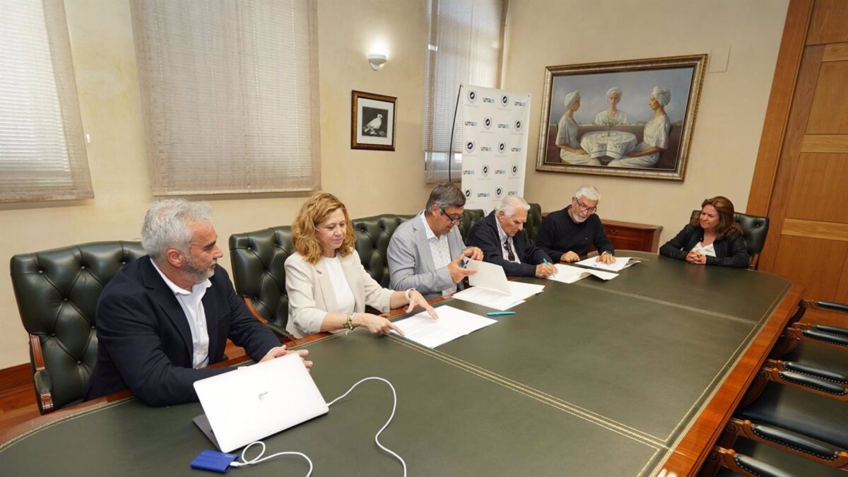 El archivo fotográfico y de cine de la UMA se enriquece con la colección de Antonio España