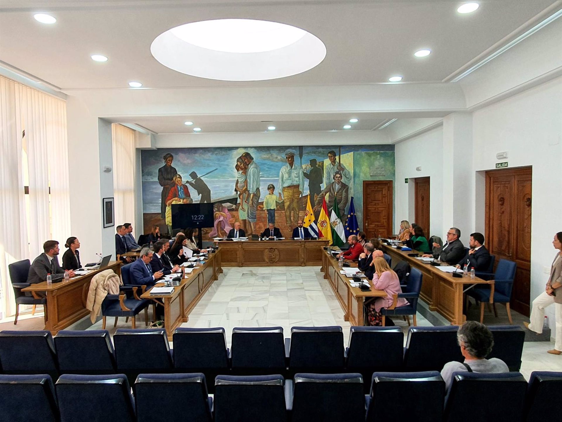 El pleno designa a Francisco Ruiz para continuar como juez de paz de Rincón de la Victoria