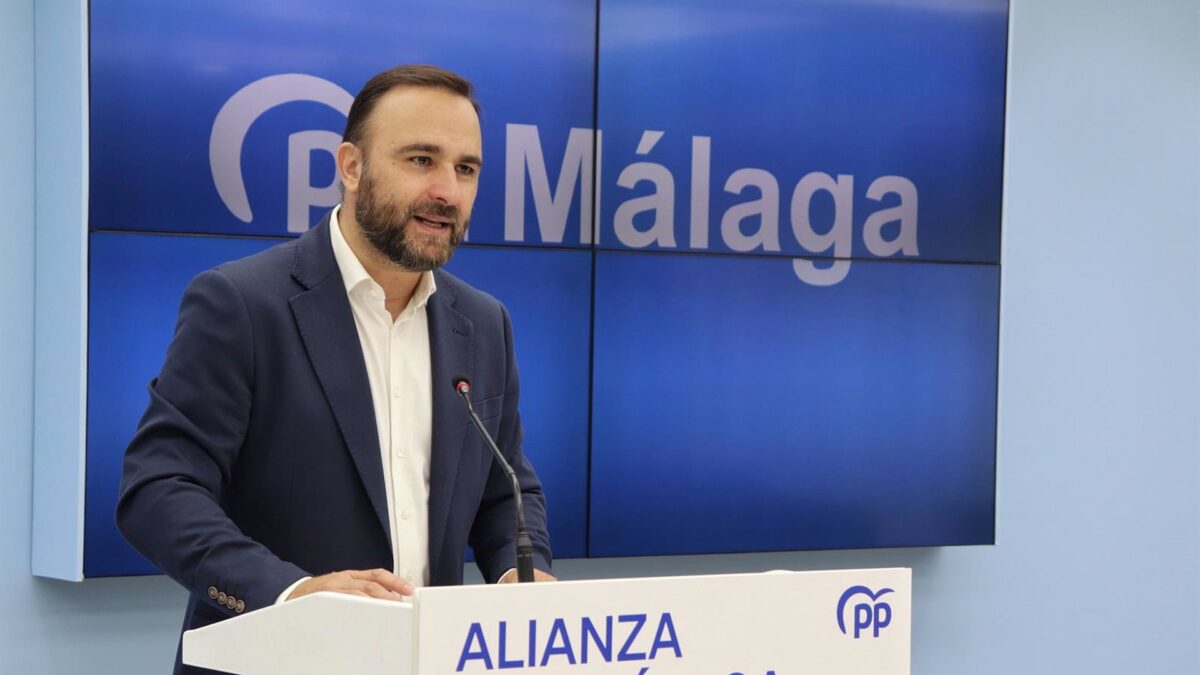 PP dice que los malagueños pagan al Estado un 75% más en impuestos por el "infierno fiscal" de Sánchez y Montero