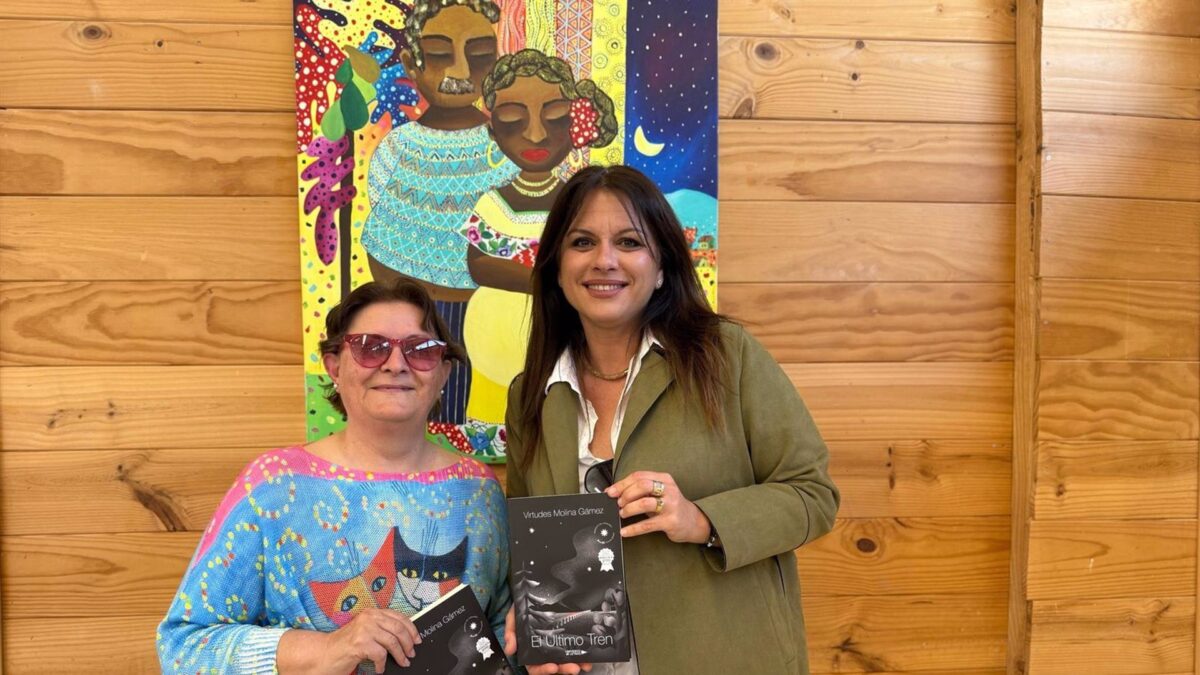 Rincón de la Victoria celebra el Día del Libro con encuentros literarios, presentaciones y música