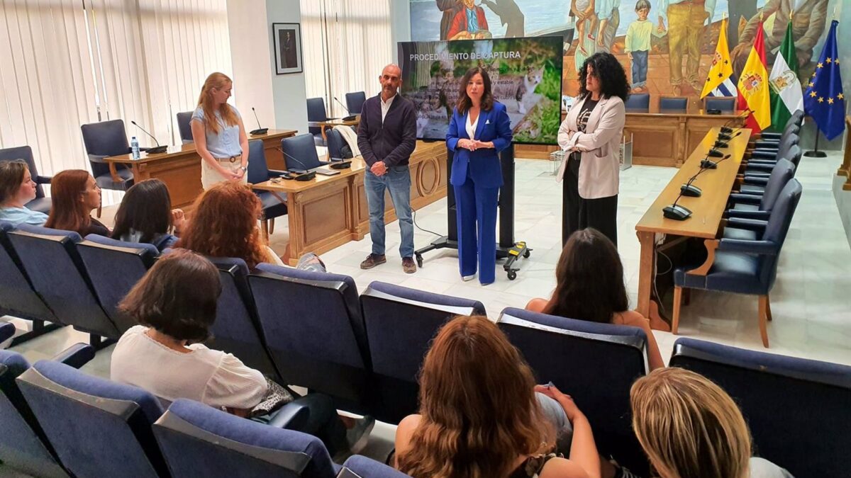 Rincón de la Victoria presenta el XI Certamen de Copla con premios por valor de más de 3.000 euros