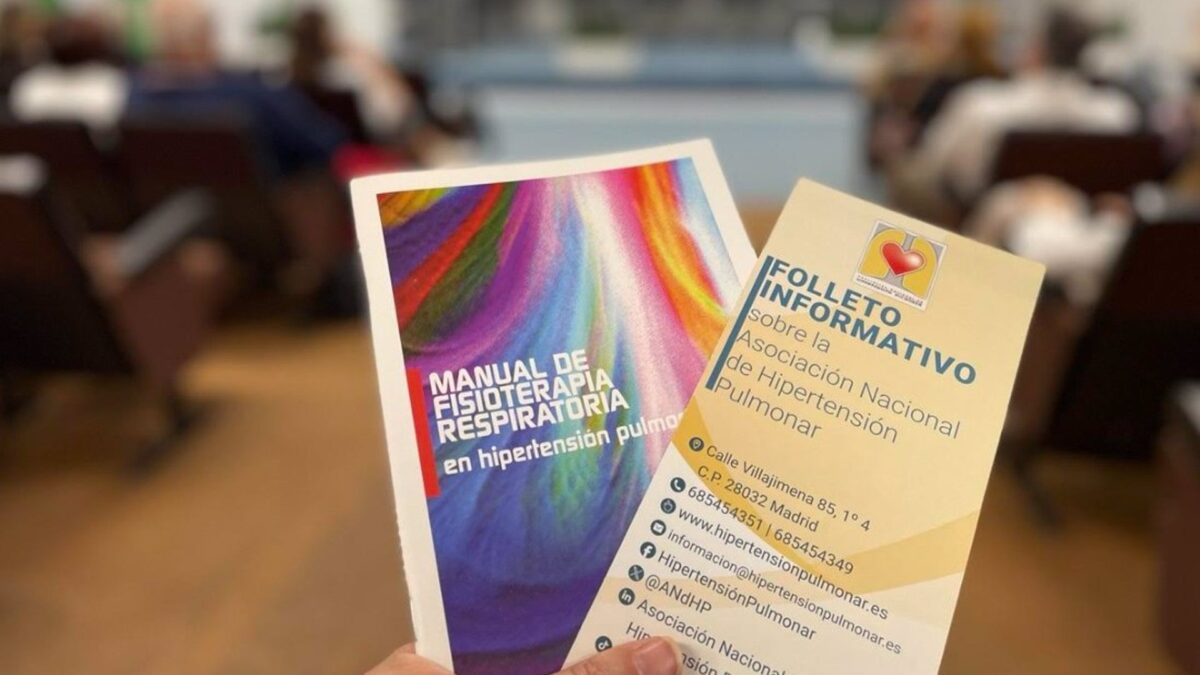 El Hospital Clínico de Málaga acoge una jornada para visibilizar la hipertensión pulmonar