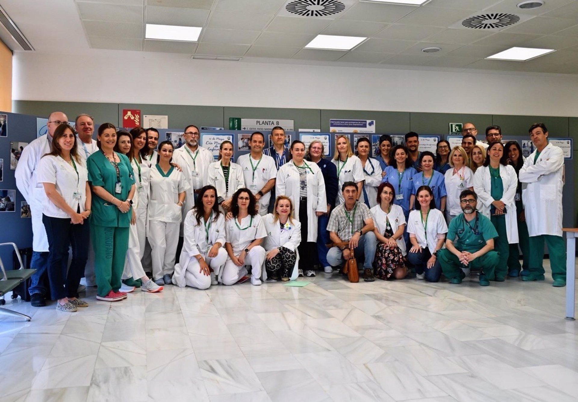 El Hospital Clínico de Málaga celebra con sus profesionales del día de la Enfermería