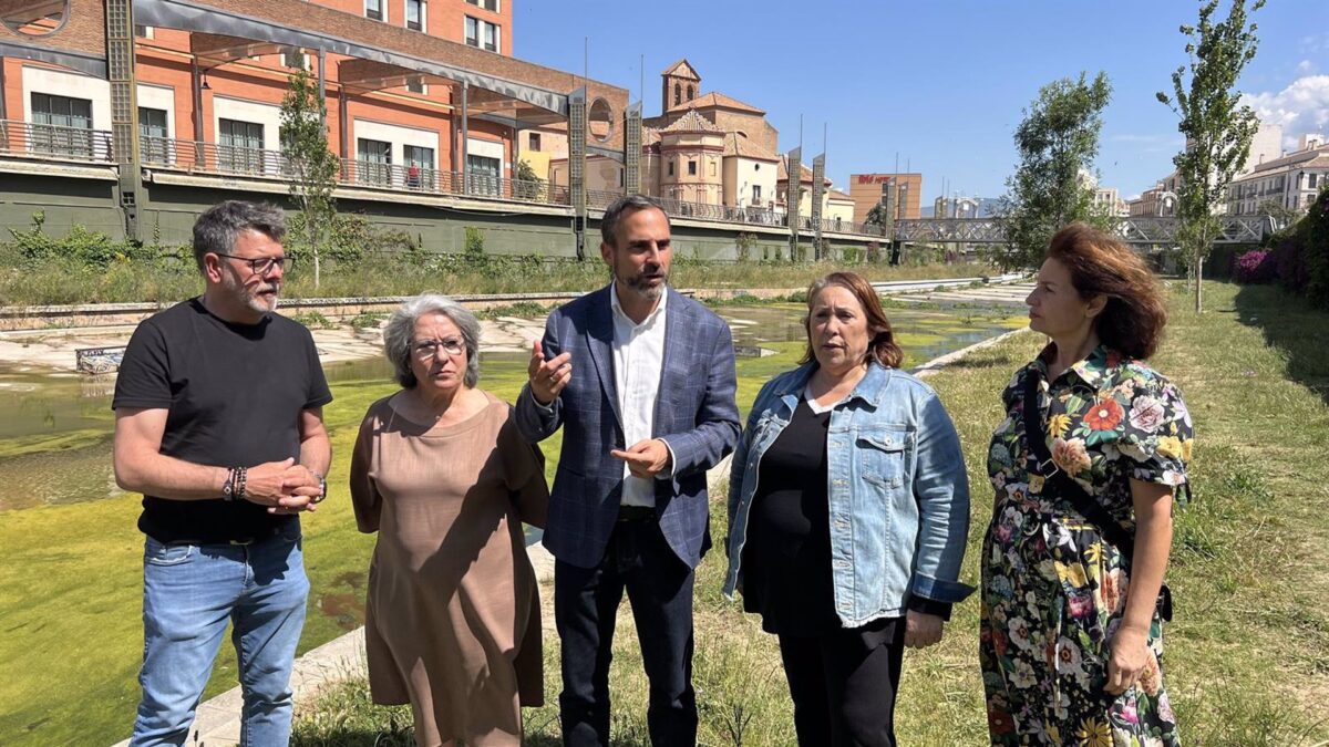 El PSOE denuncia el estado de "abandono" del río Guadalmedina, sin "solución integral" del alcalde en 25 años