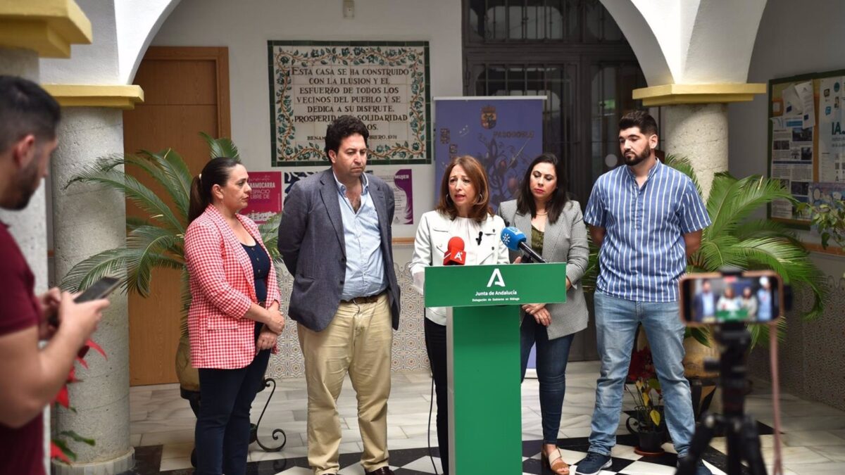 La Junta valora los más de 104 millones de euros destinados en 2024 en ayudas para fomentar el empleo en Málaga