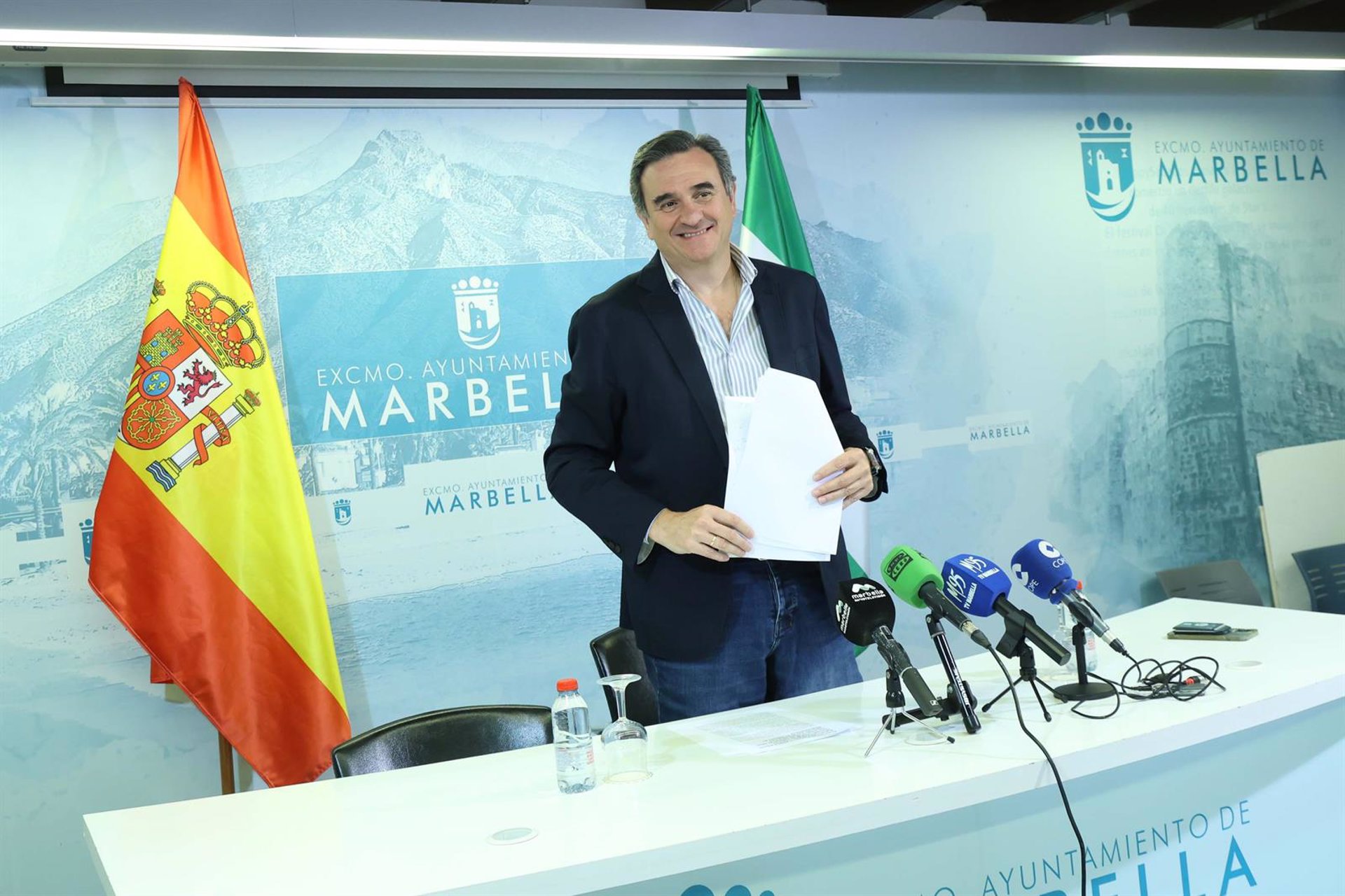 Marbella aprueba la renovación automática de la Tarjeta Municipal de Movilidad gratuita para empadronados