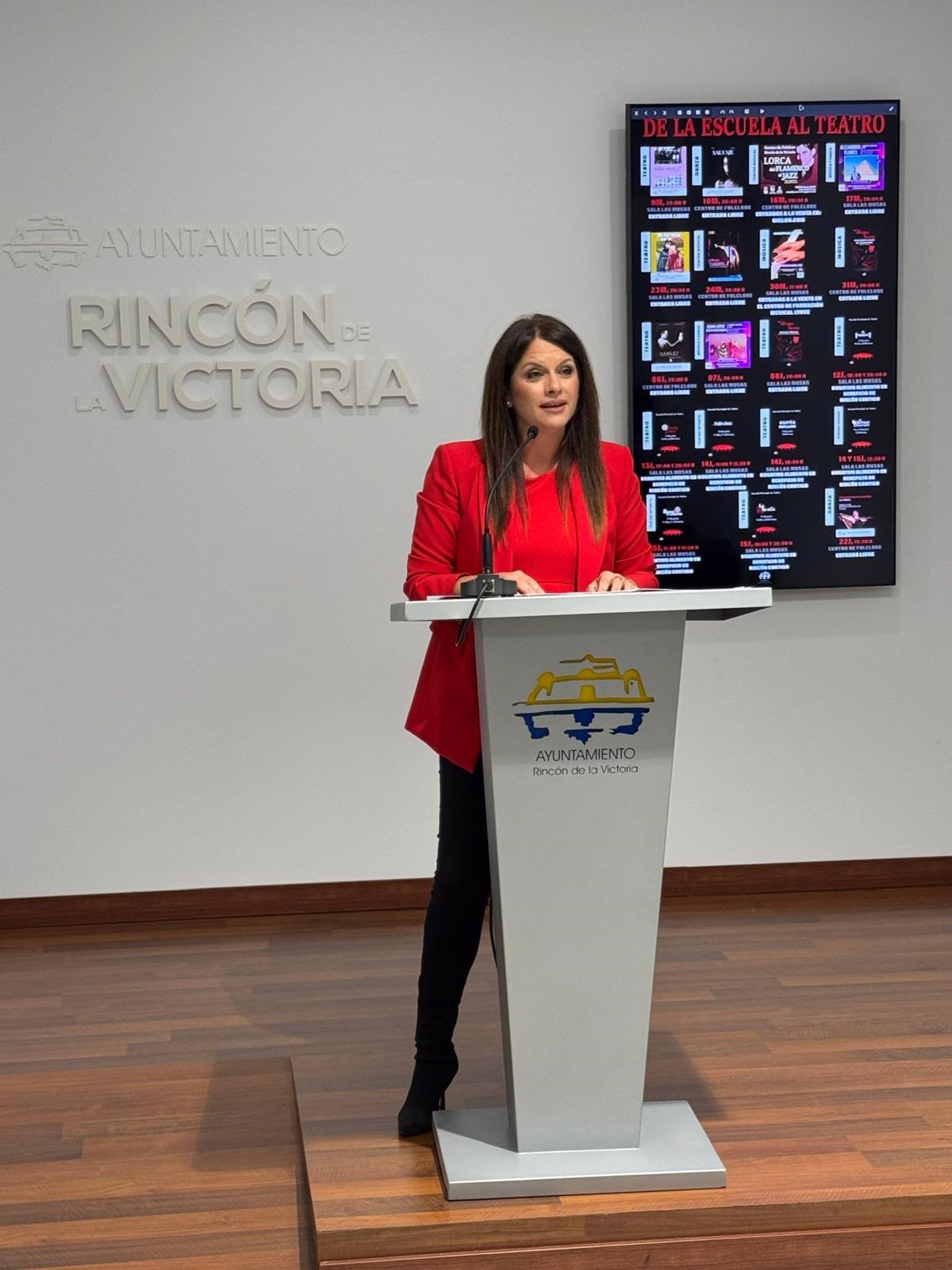 Rincón presenta 'De La Escuela al Teatro' para llevar la formación artística a espacios escénicos