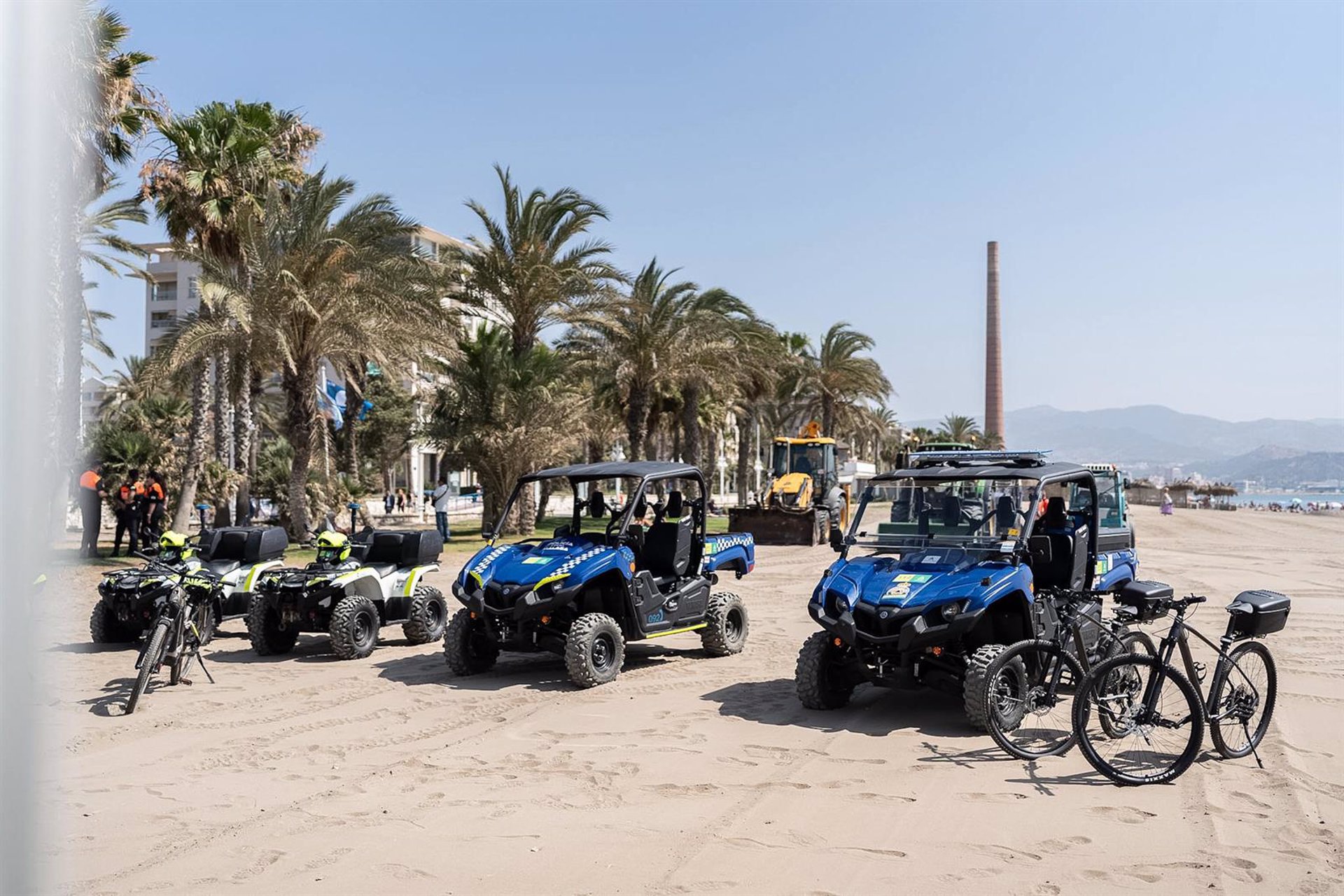Málaga inicia este domingo la temporada alta de playas con los servicios a punto