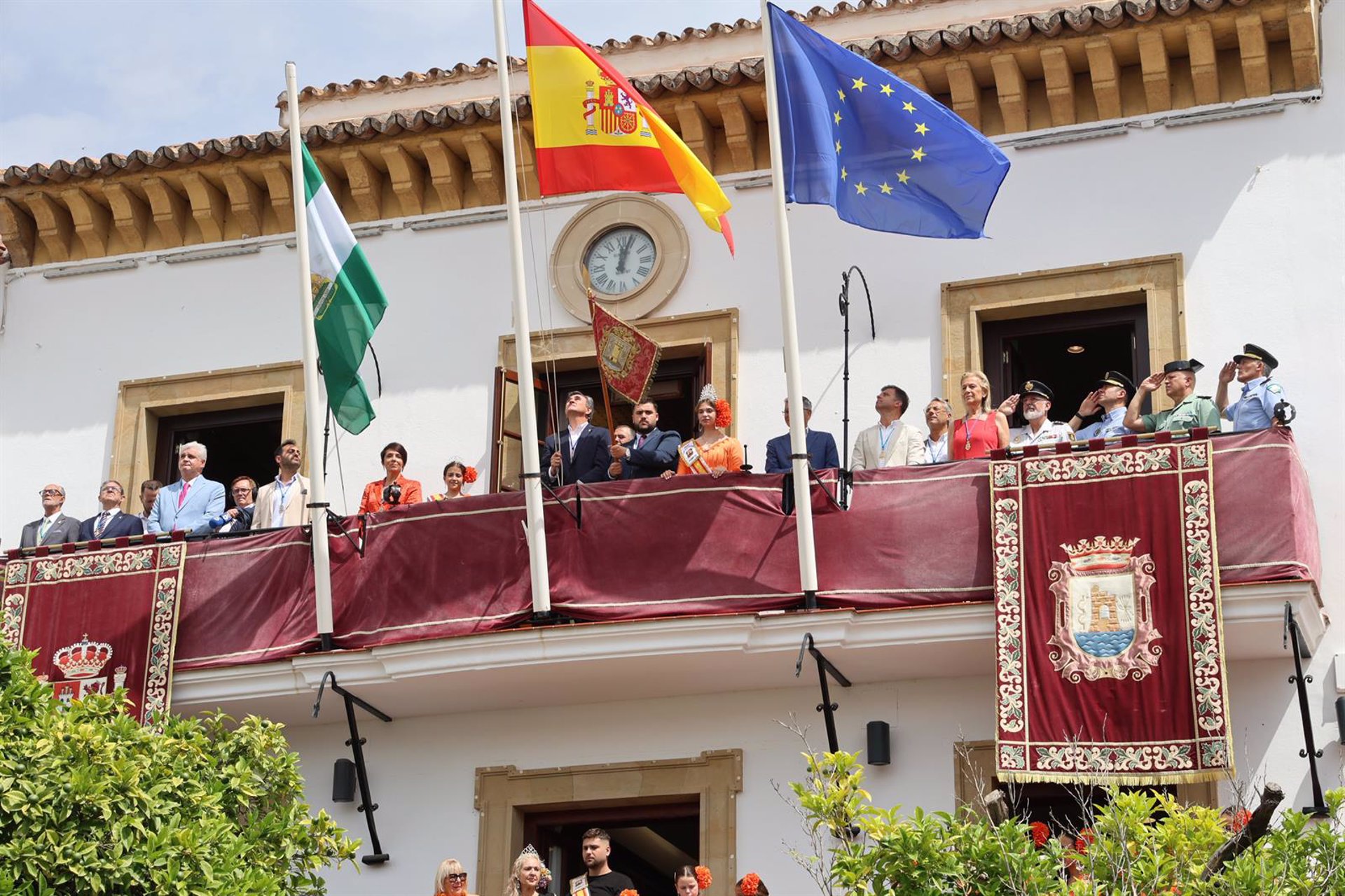 Marbella inaugura su Feria de Día con una veintena de casetas en el paseo de La Alameda y la avenida del Mar