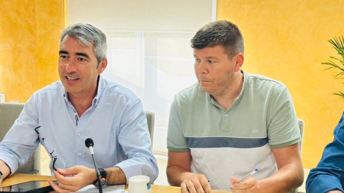 PSOE critica "grave situación financiera" de Acosol con un déficit de seis millones bajo la gestión del PP