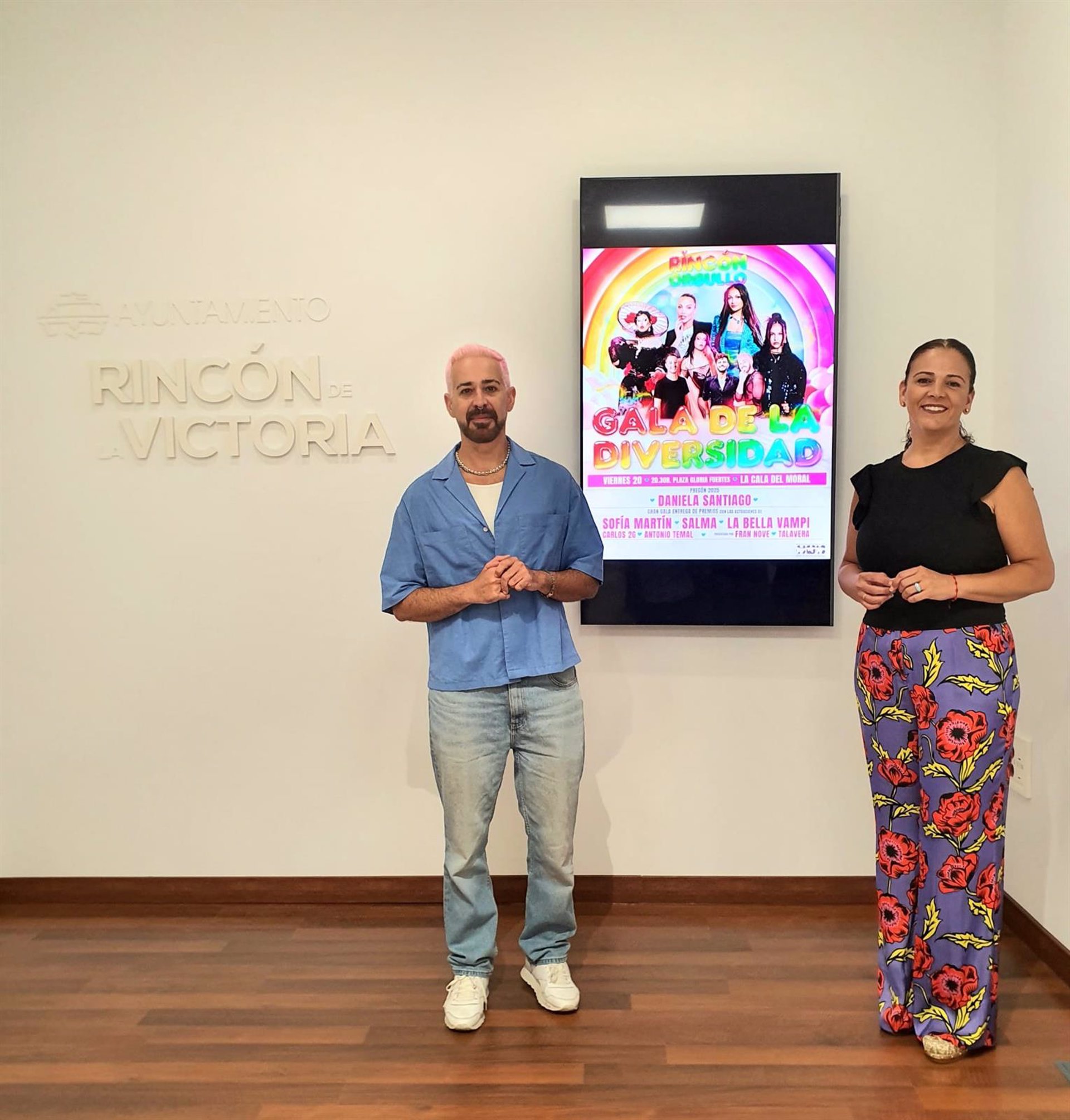 Rincón de la Victoria celebra la IV Gala de la Diversidad en el marco del programa 'Rincón Orgullo'