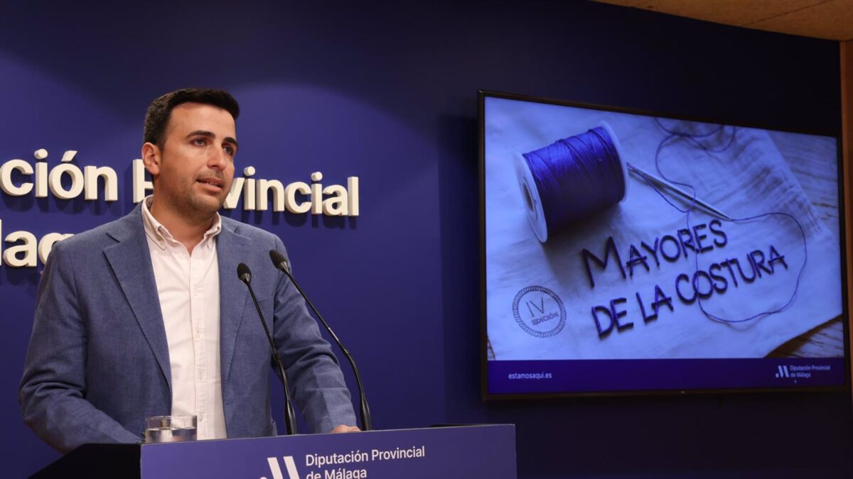 Seis municipios acogerán los talleres 'Mayores de la costura' de la Diputación de Málaga