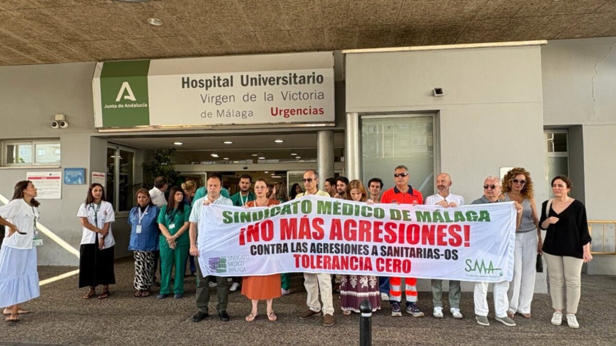 Amenazan e insultan a una médica del servicio de Urgencias del Hospital Virgen de la Victoria