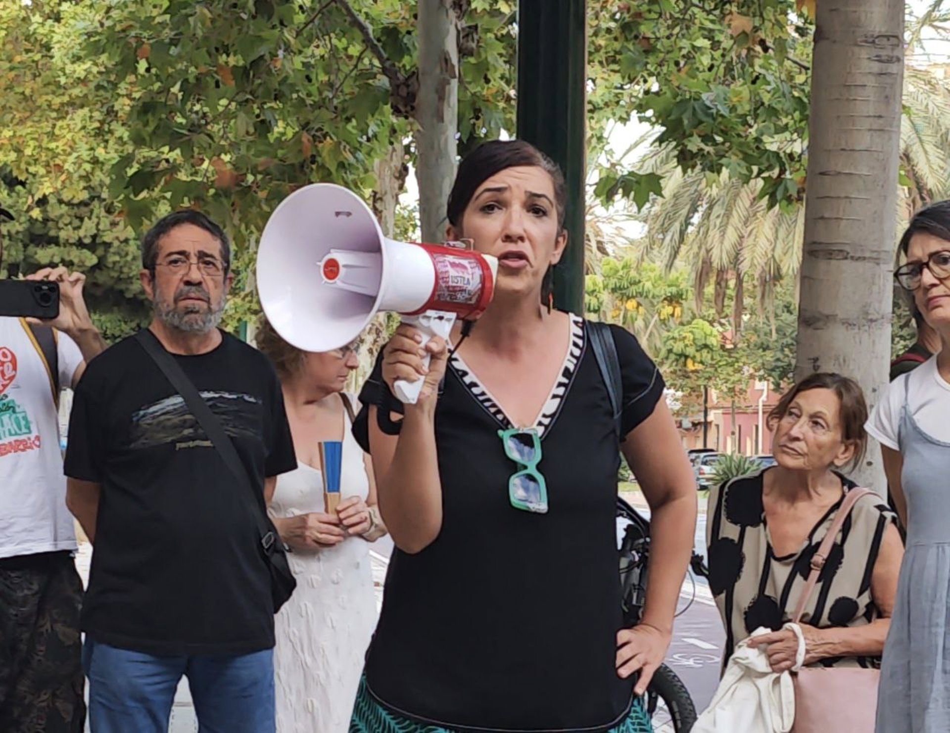 Con Málaga pide parar "la privatización" de la antigua cárcel provincial y se habilite como "centro social"