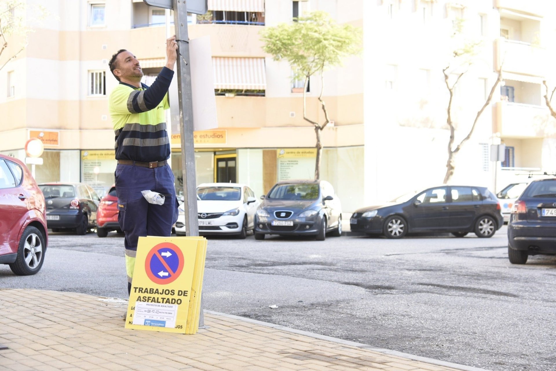 El Ayuntamiento de Torremolinos ejecutará un plan de asfaltado que llegará a distintas calles de la ciudad