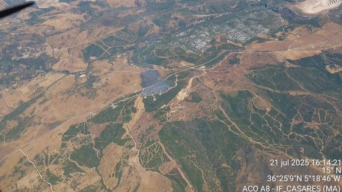 Estabilizado el incendio forestal declarado en un paraje de Casares