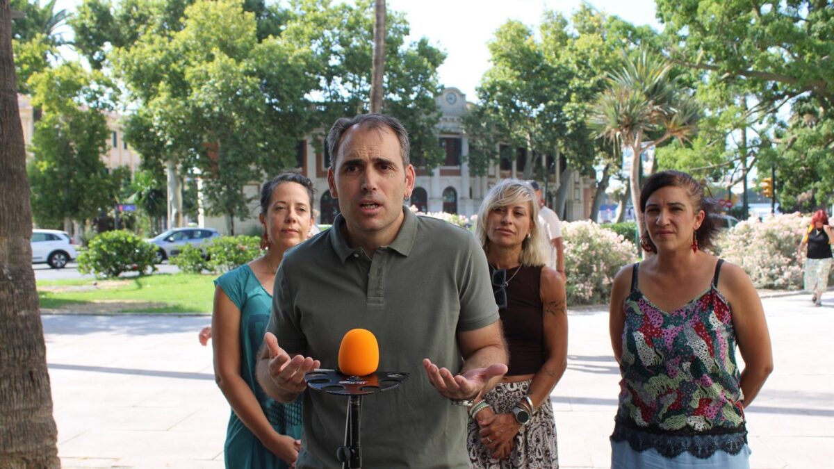 IU destaca el papel de las faeneras de Málaga y pide un homenaje para ellas