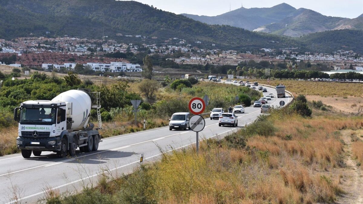 La Junta licita el desdoble de la carretera de acceso a Alhaurín de la Torre con nuevos carriles BUS-VAO