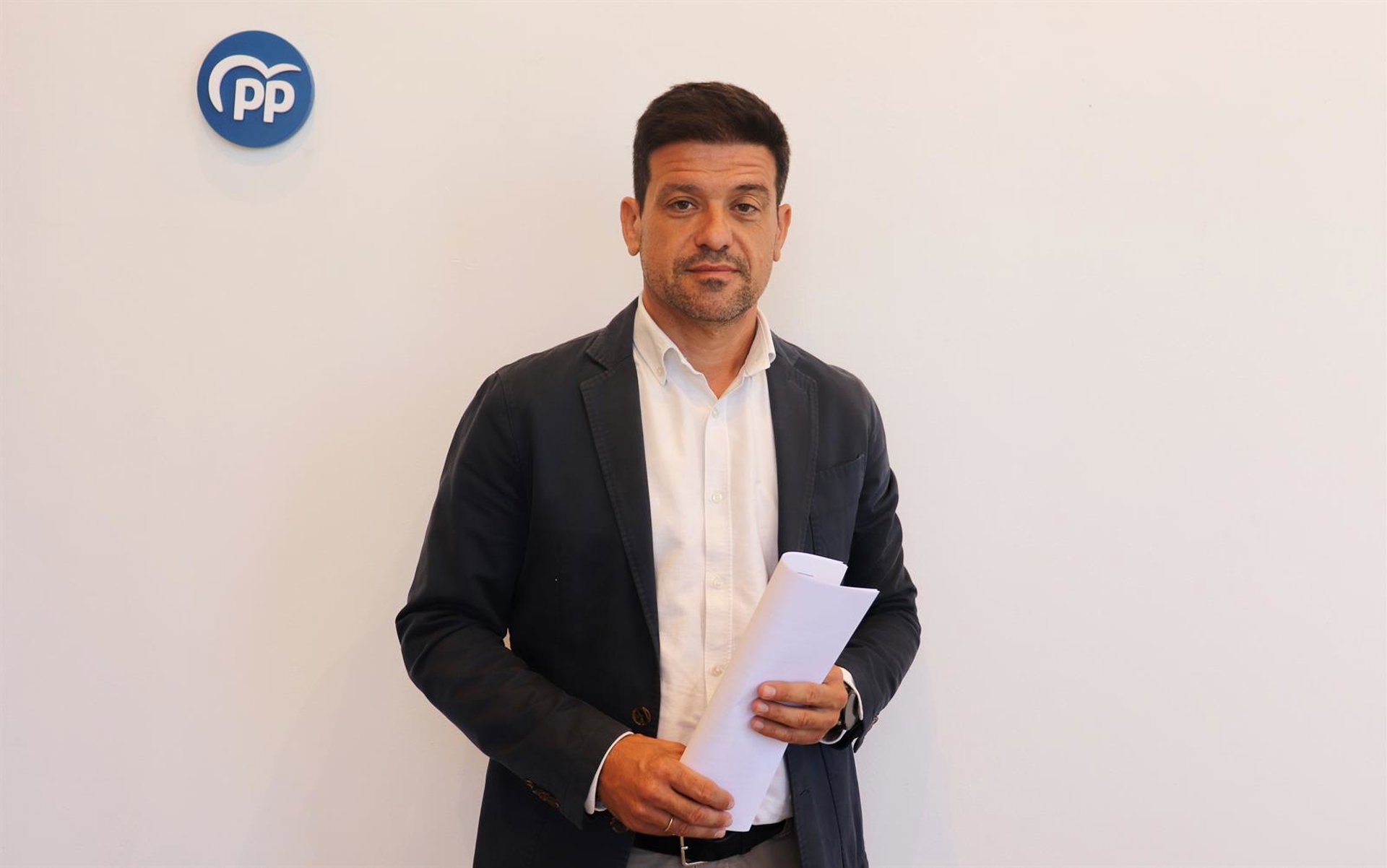PP pide a Puente que "no venga a Málaga a mentir o insultar sino con inversiones como lleva a Cataluña"