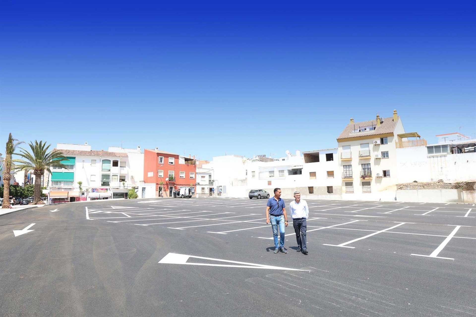 San Pedro Alcántara cuenta con un nuevo aparcamiento en la avenida Oriental