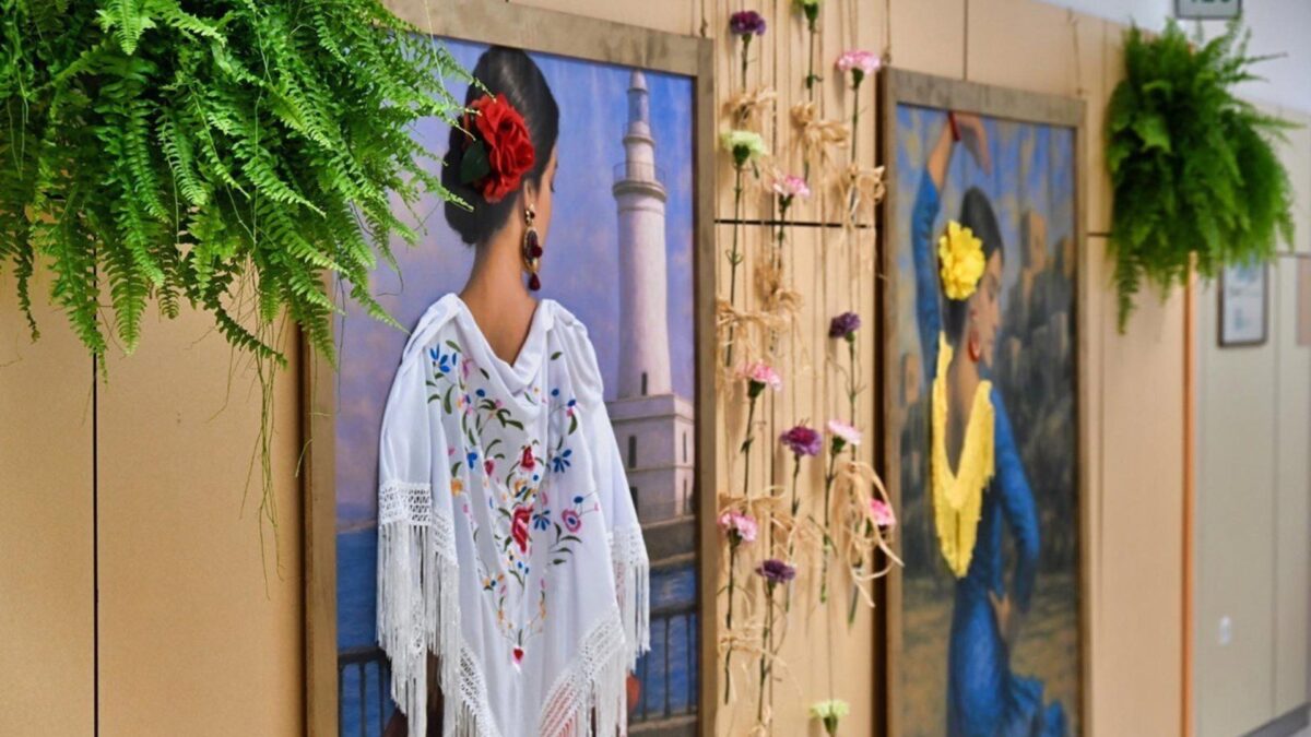 El Hospital Clínico organiza actividades y decora el centro para acercar la Feria a los pacientes