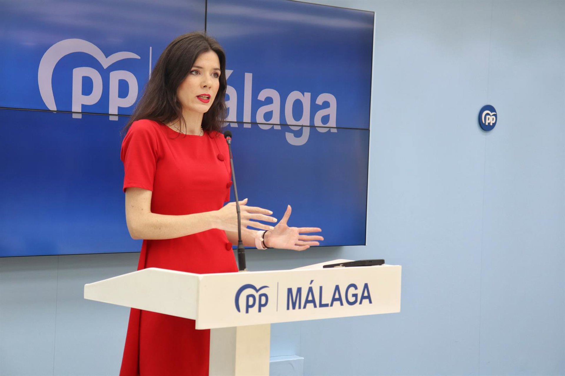 El PP valora que refuerzo de 630 docentes pese a la pérdida de 2.300 alumnos "permite bajar ratios"
