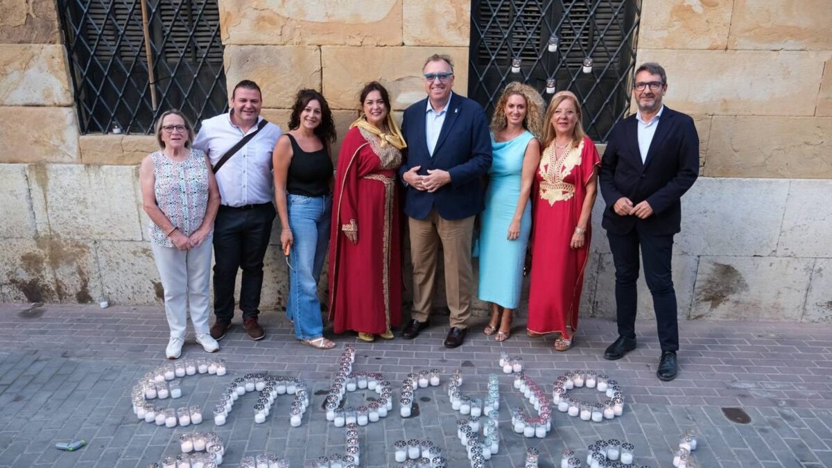 El consejero de Turismo, pregonero del Festival Embrujo Andalusí de Carratraca