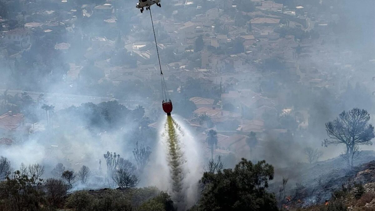 Extinguido el incendio forestal en Benalmádena