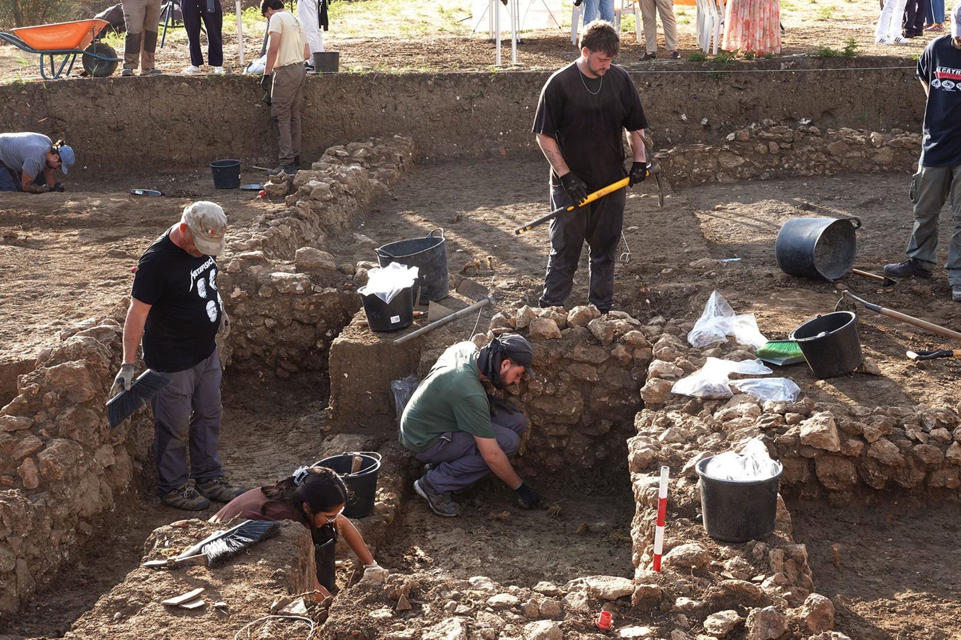 Investigación arqueológica confirma la importancia de la alfarería en asentamiento púnico del Cerro de Villar