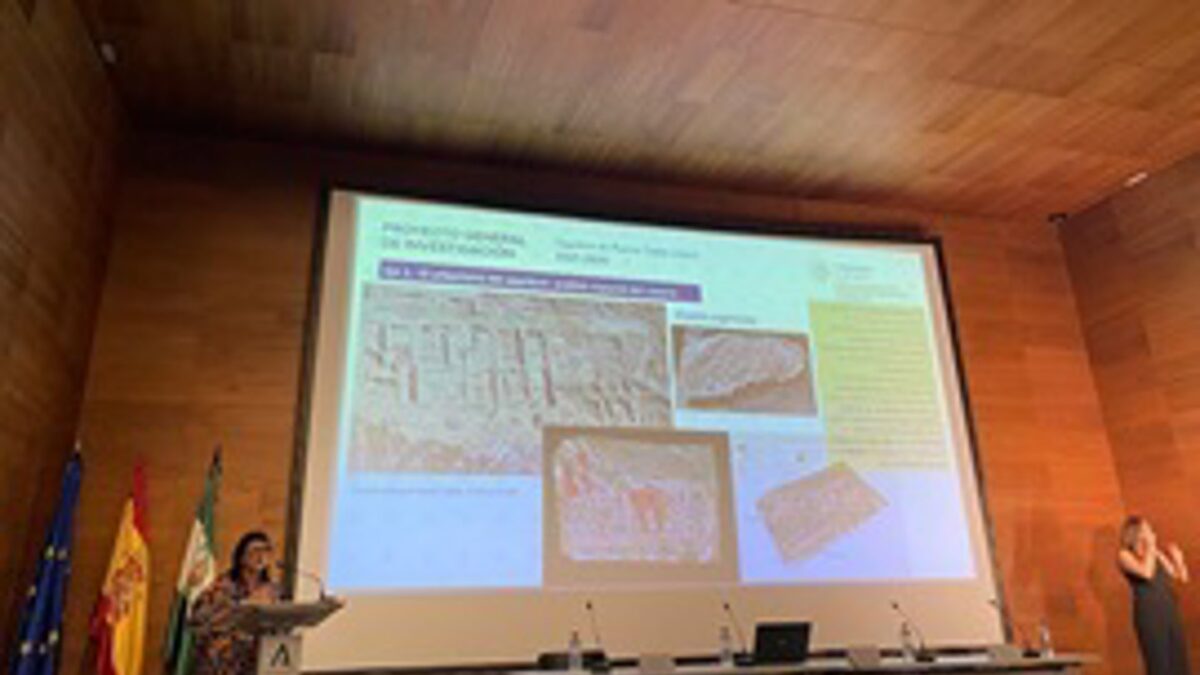 La Consejería de Cultura divulga los avances en grandes proyectos de investigación del patrimonio arqueológico