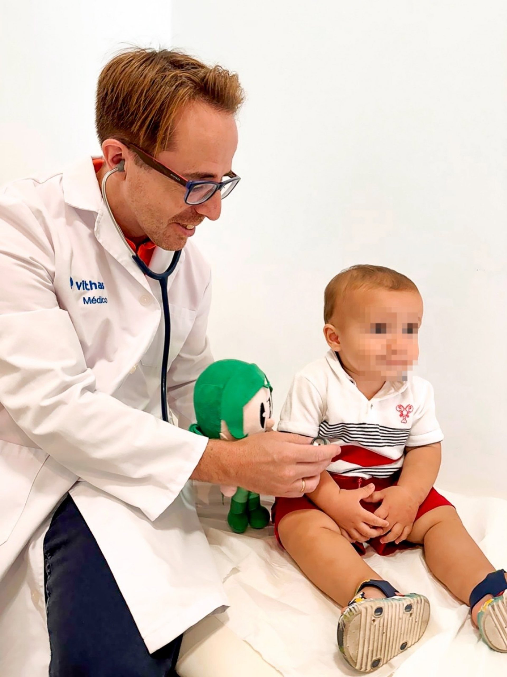 Vithas alerta de un adelanto de casos de virus respiratorios en niños y de reaparición de cuadros leves de Covid
