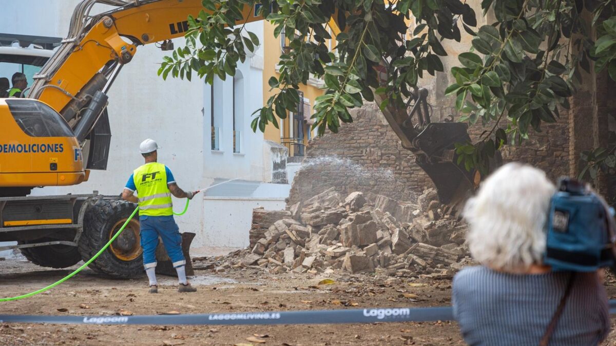 Arrancan los trabajos de demolición en Lagunillas para levantar 109 viviendas de alquiler asequible