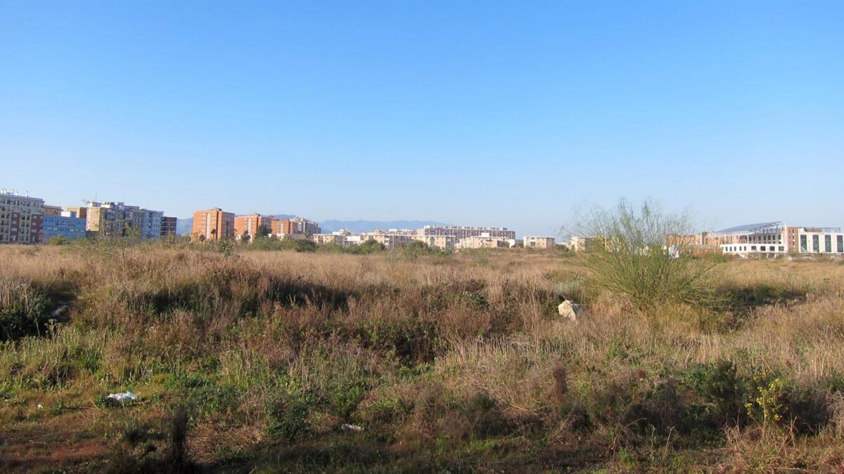 De la Torre dice que proyecto en antiguos terrenos de Repsol "enriquece": "Lo que lo retrase no es bueno"