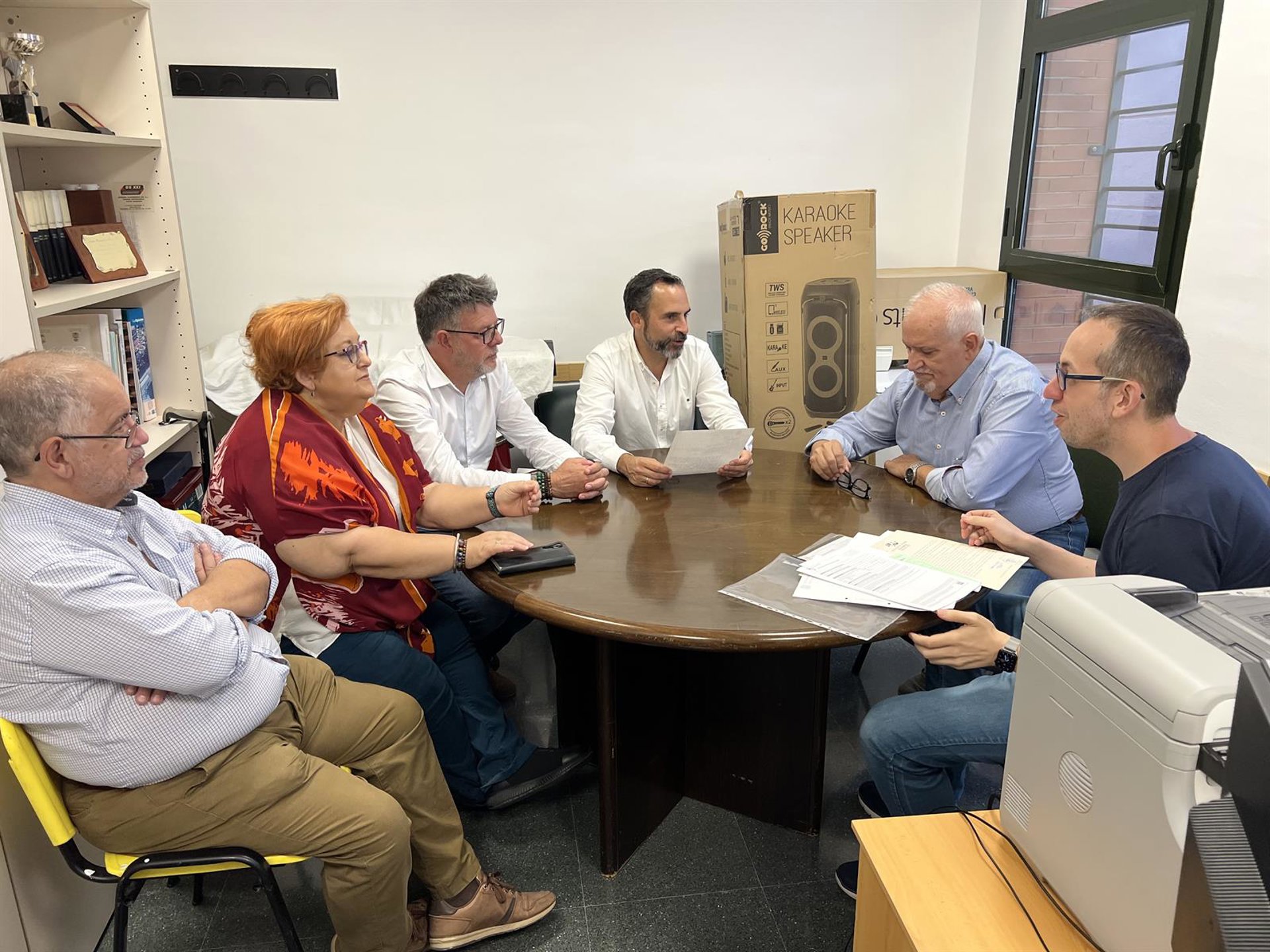 El PSOE exige que "atienda las demandas históricas" de Granja Suárez "tras 30 años de abandono"