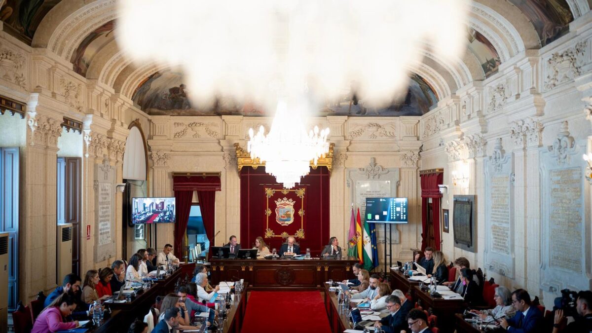El Pleno aprueba una modificación presupuestaria para destinar 85,7 millones a amortización anticipada de deuda
