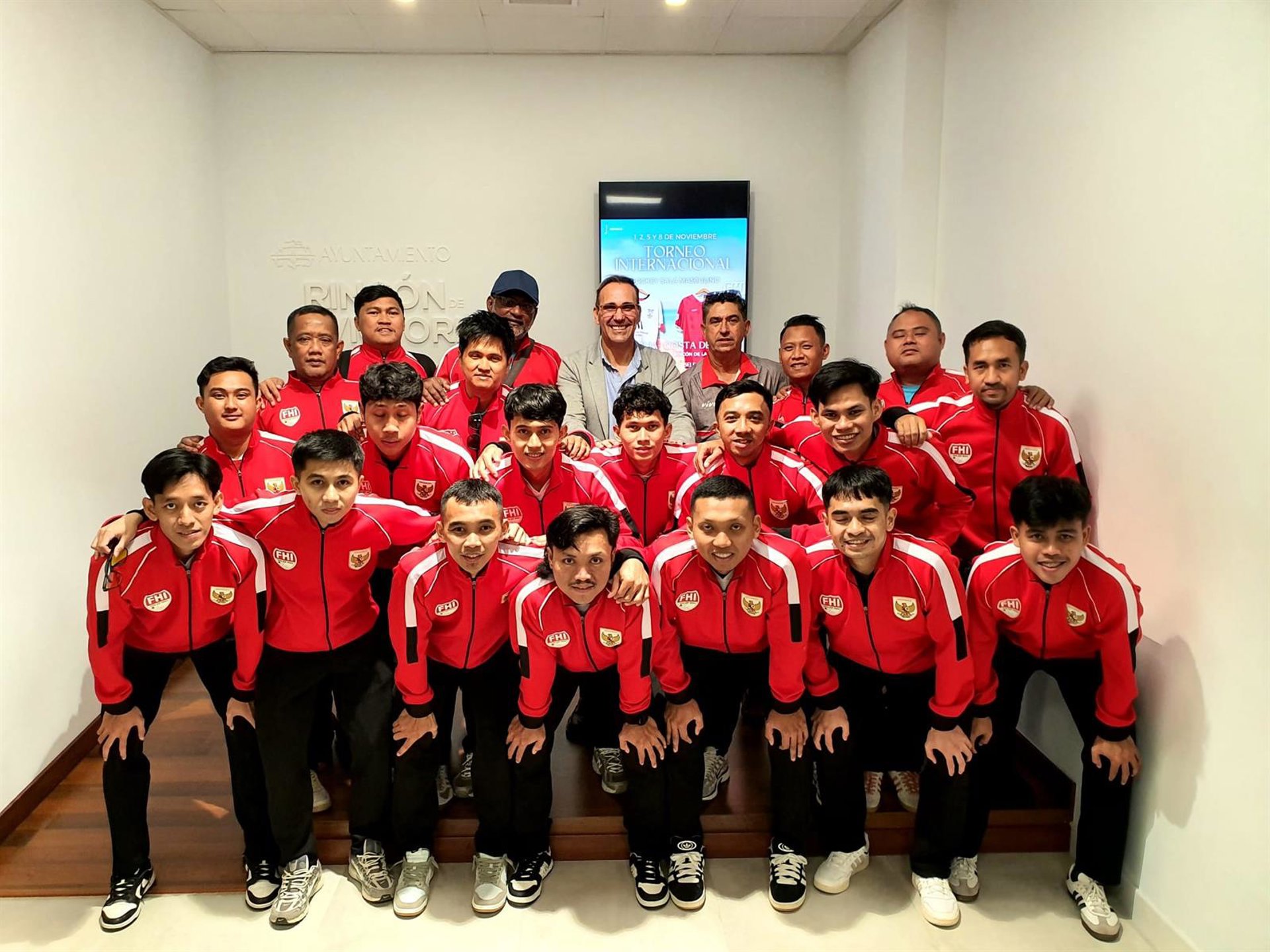 La selección nacional de Indonesia elige Rincón de la Victoria para concentración internacional de hockey sala