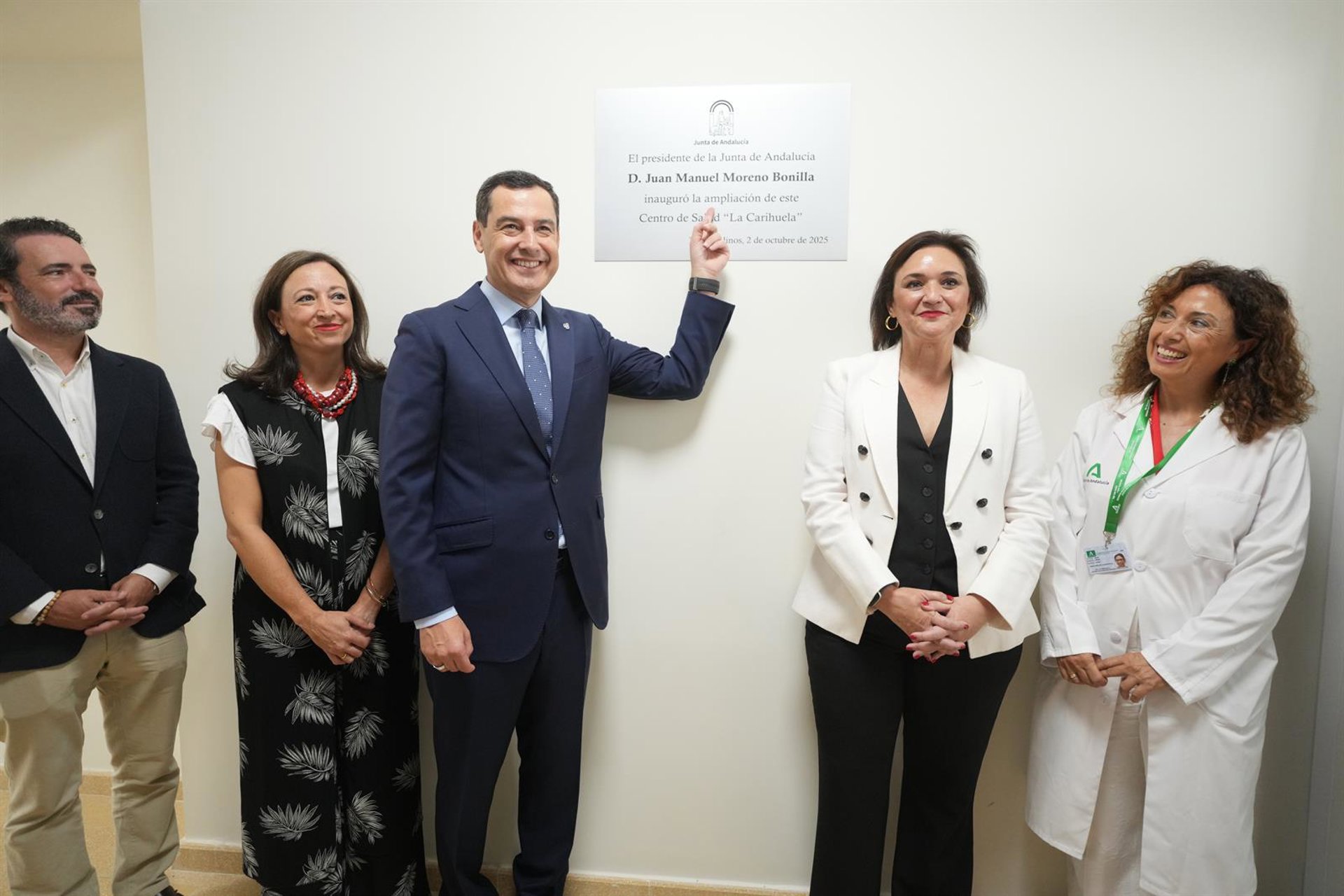 Moreno inaugura ampliaciones de centros de salud de La Carihuela en Torremolinos y Los Boliches en Fuengirola