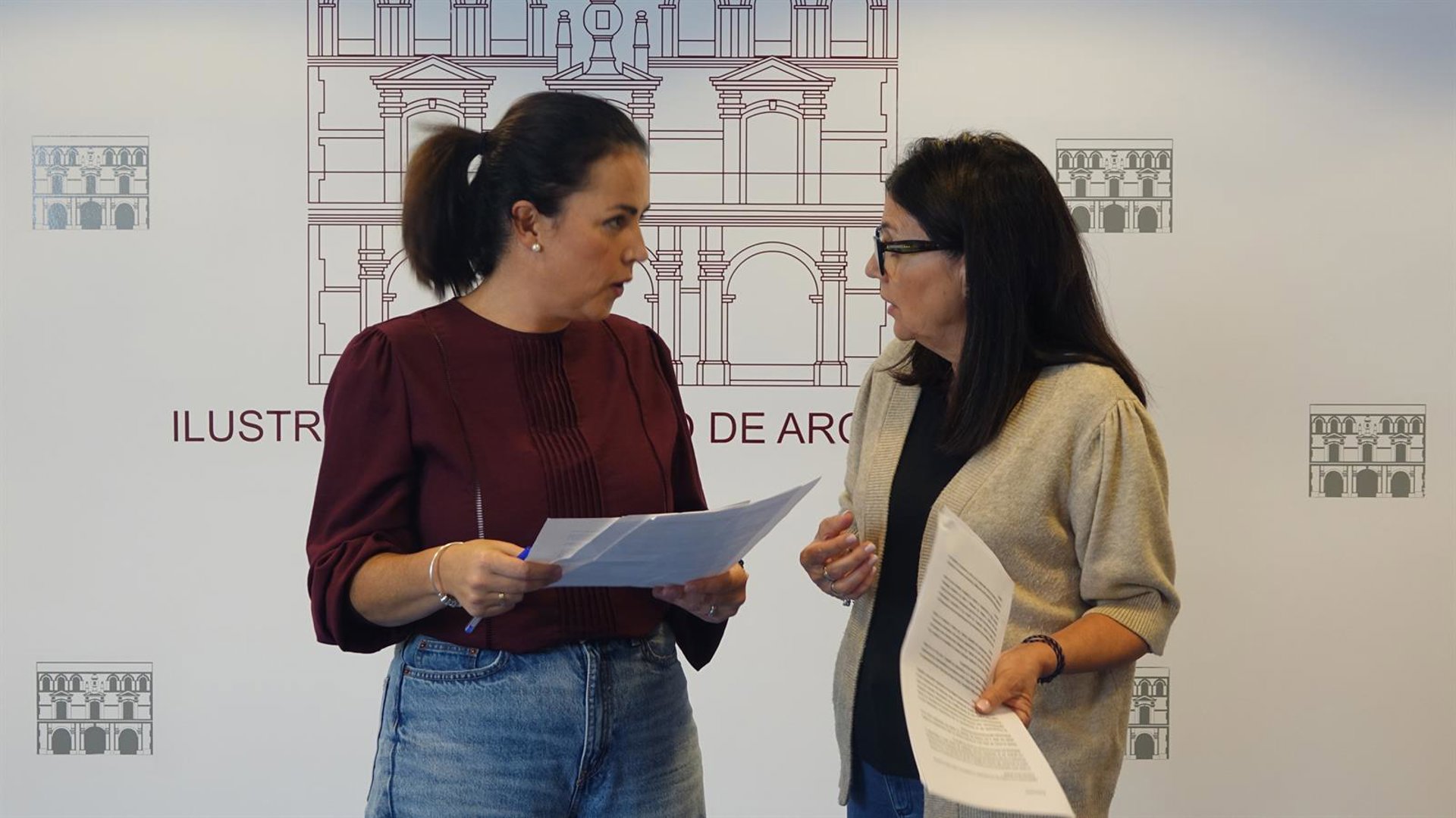 PSOE e IU de Archidona critican "la falta" de presupuesto municipal para 2025 y "la parálisis en gestión de PP"