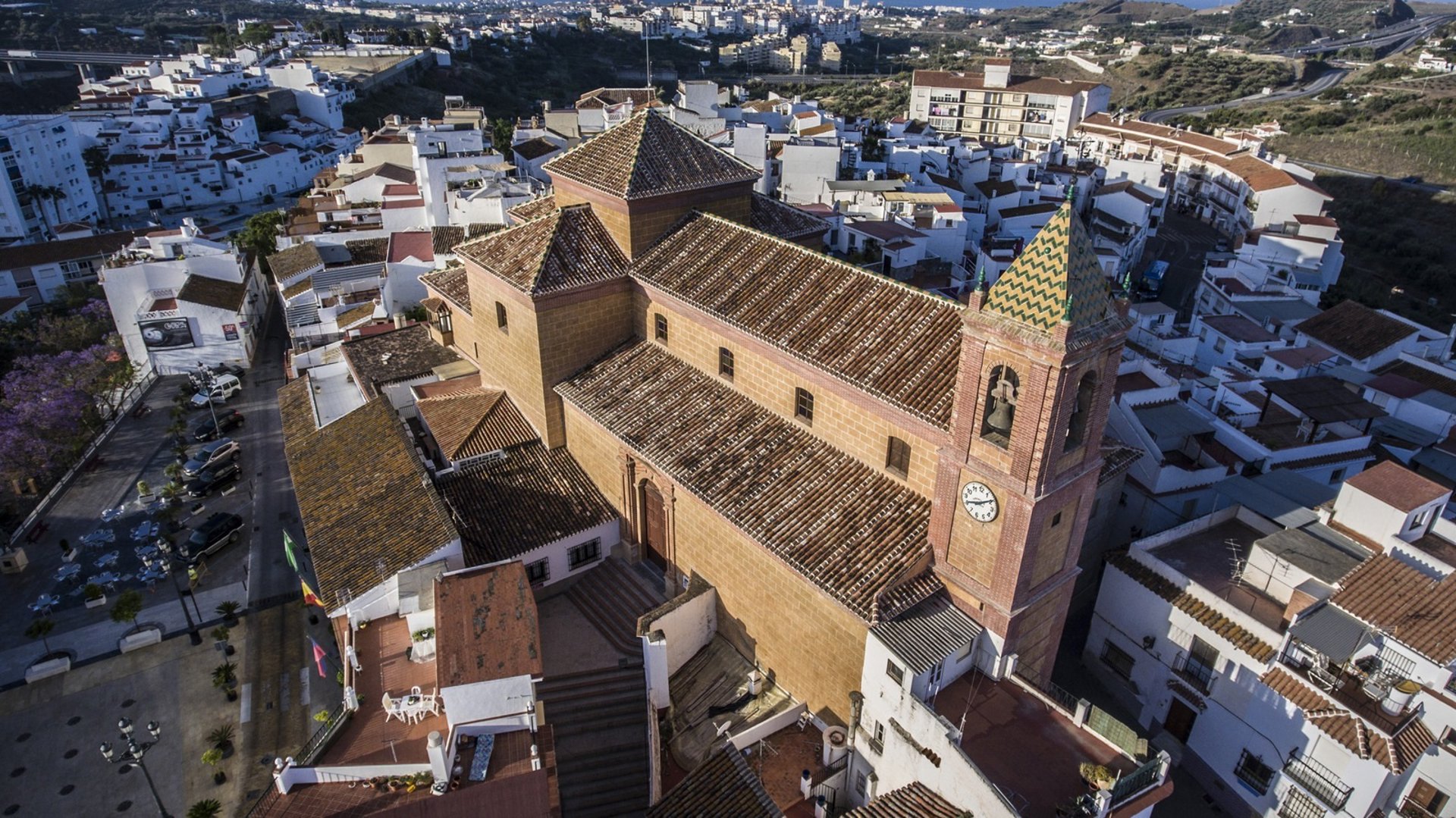 El Ayuntamiento de Torrox decreta tres días de luto tras el fallecimiento de una familia