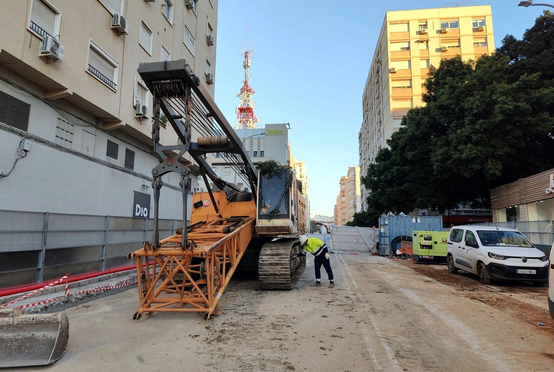 La Junta suma un segundo equipo de pantalladora a la obra de prolongación del metro en Eugenio Gross