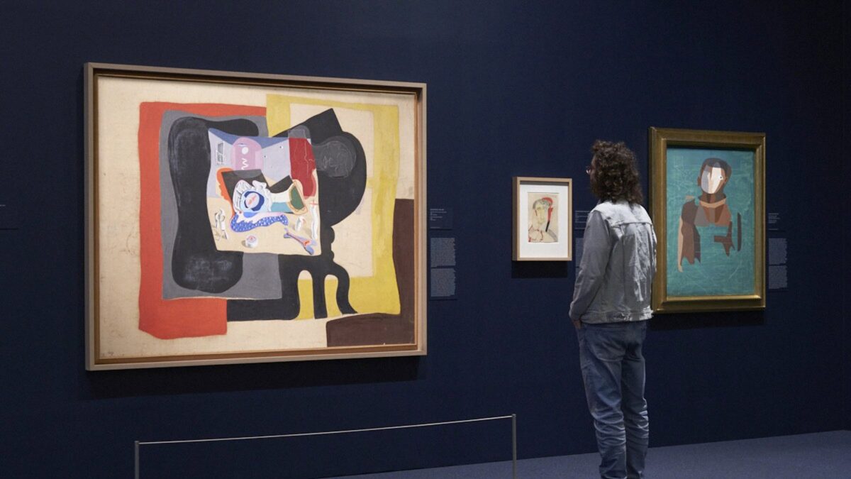 La nueva exposición del Museo Picasso explora "la relación entre las imágenes y la deriva del sujeto moderno"