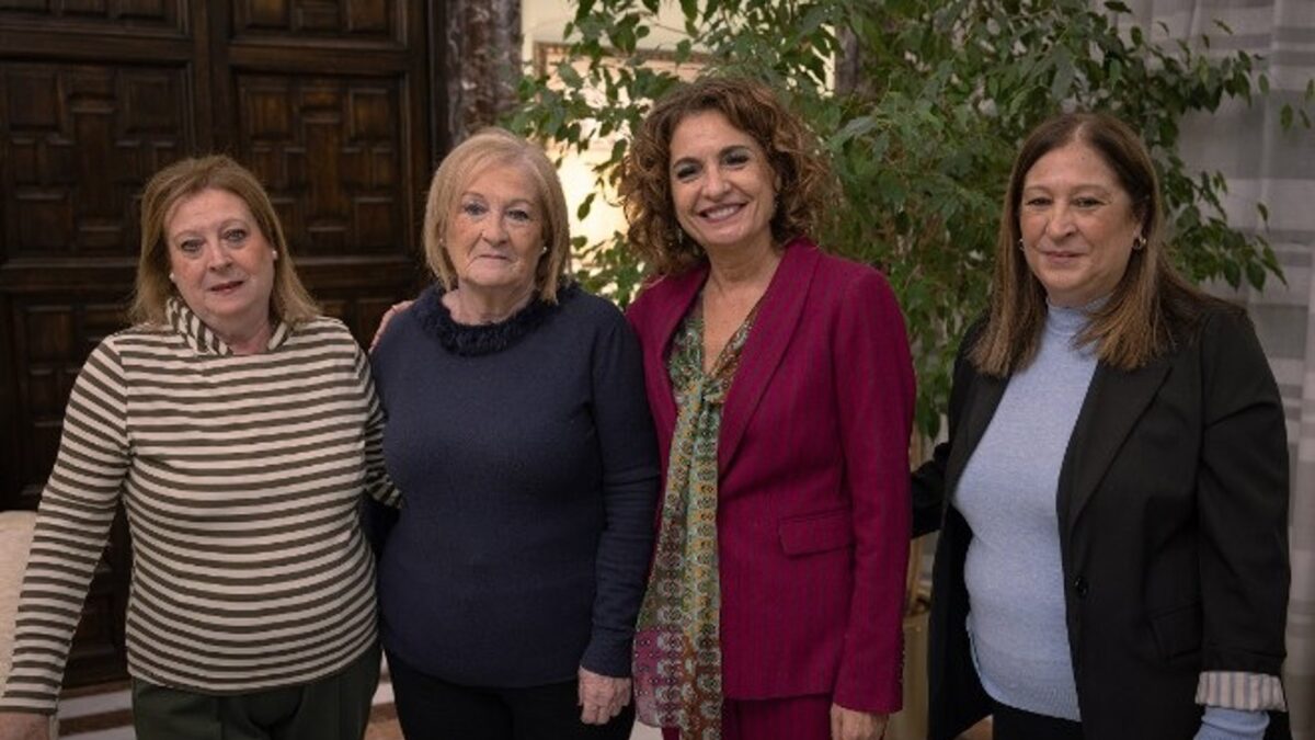Montero se reúne con la familia de García Caparrós tras su acceso a los archivos sobre el asesinato