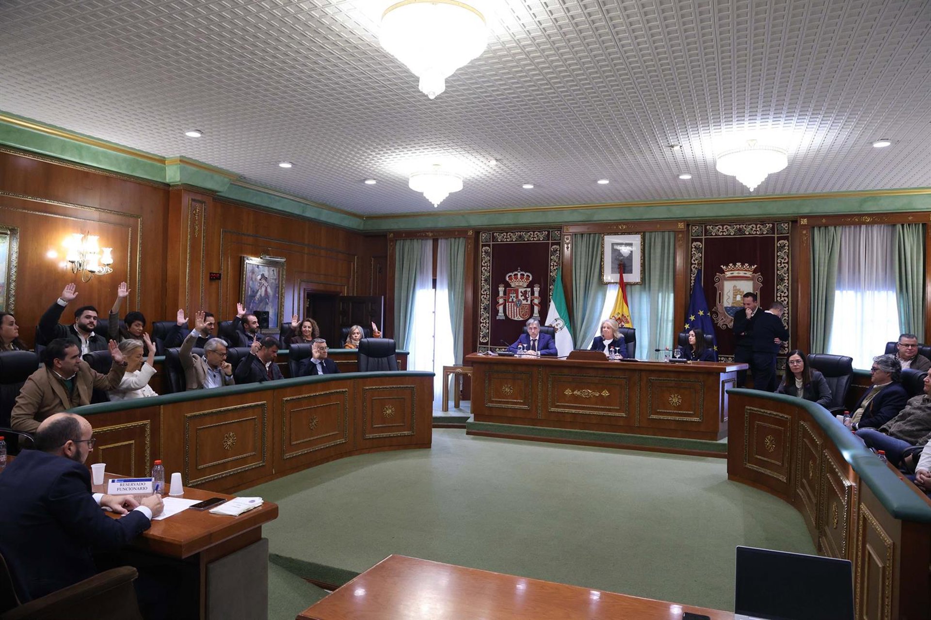 El Pleno de Marbella aprueba en un pleno extraordinario un suplemento de crédito de 4,7 millones