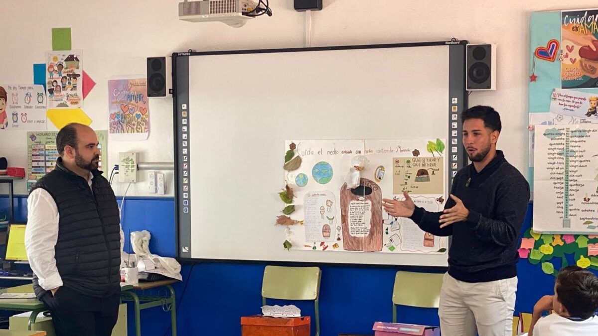 El alumnado del CEIP Tierno Galván y La Marina de Rincón de la Victoria, premiado en un concurso