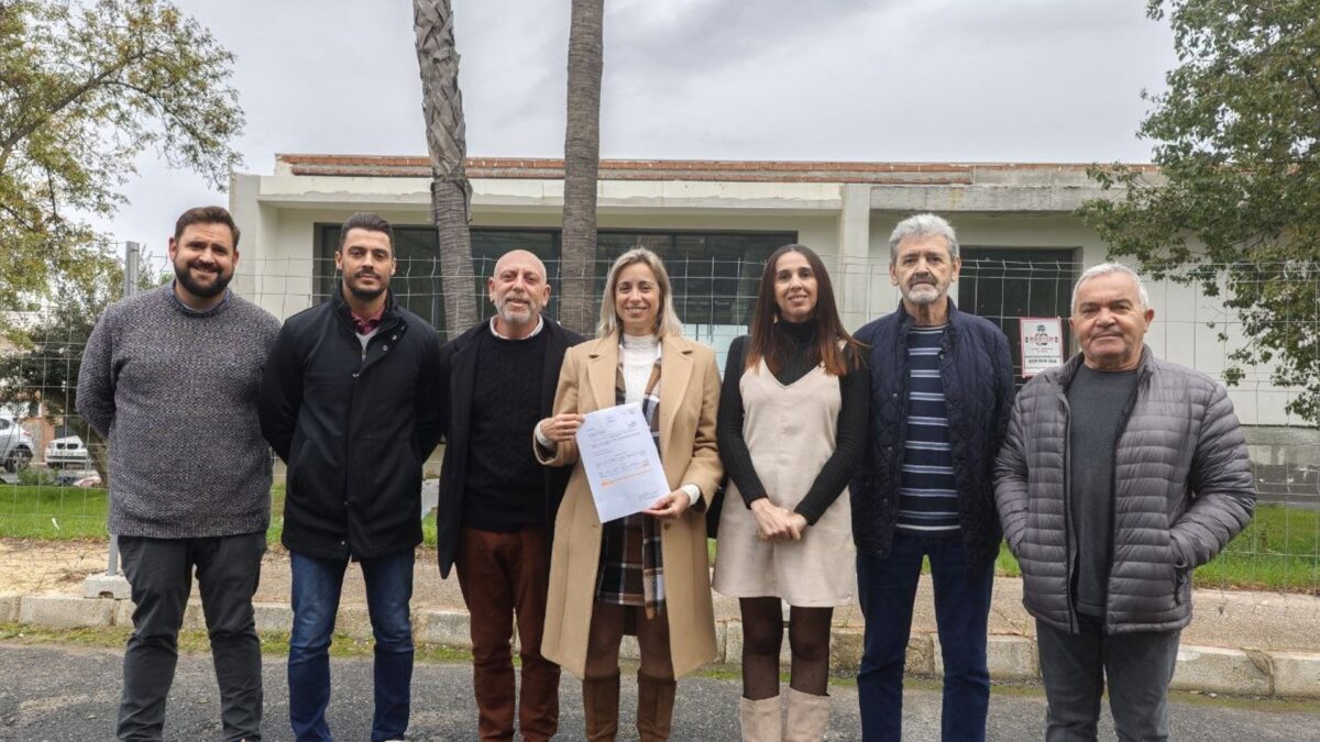 IU acusa a Moreno de "traicionar" a Alhaurín el Grande "al dejar sin fondos a la residencia ocupacional"