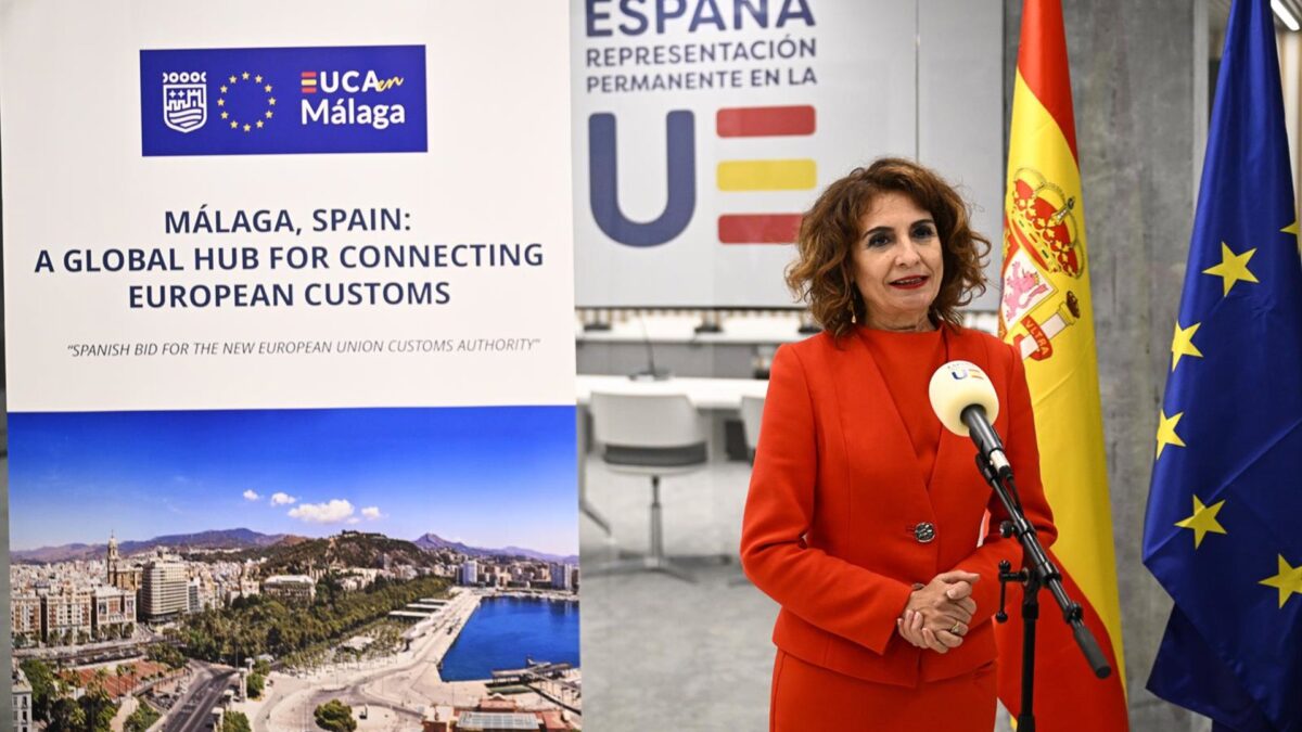 Montero defiende en Bruselas que Málaga es "imbatible" como sede de la EUCA por su enclave geoestratégico