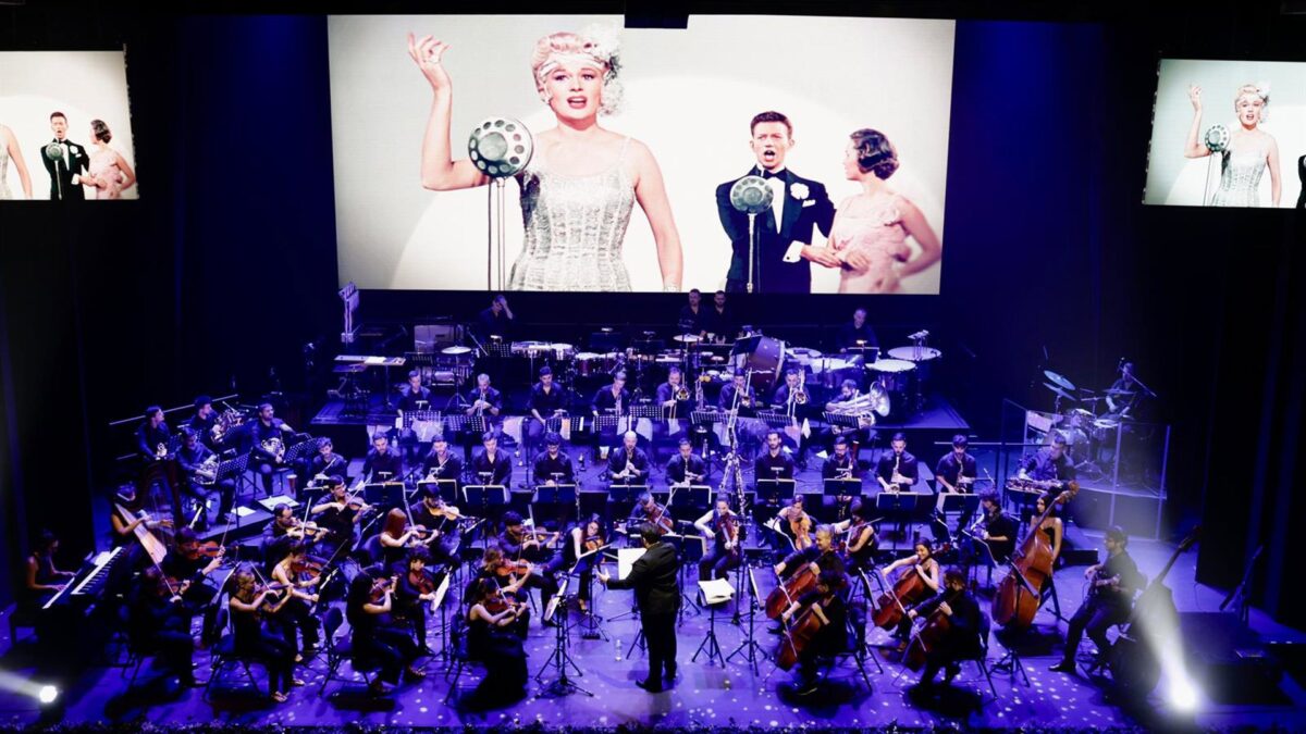 Arturo Díez Boscovich dirige 'Notas de Cine', con la soprano Berna Perles como invitada en Teatro del Soho