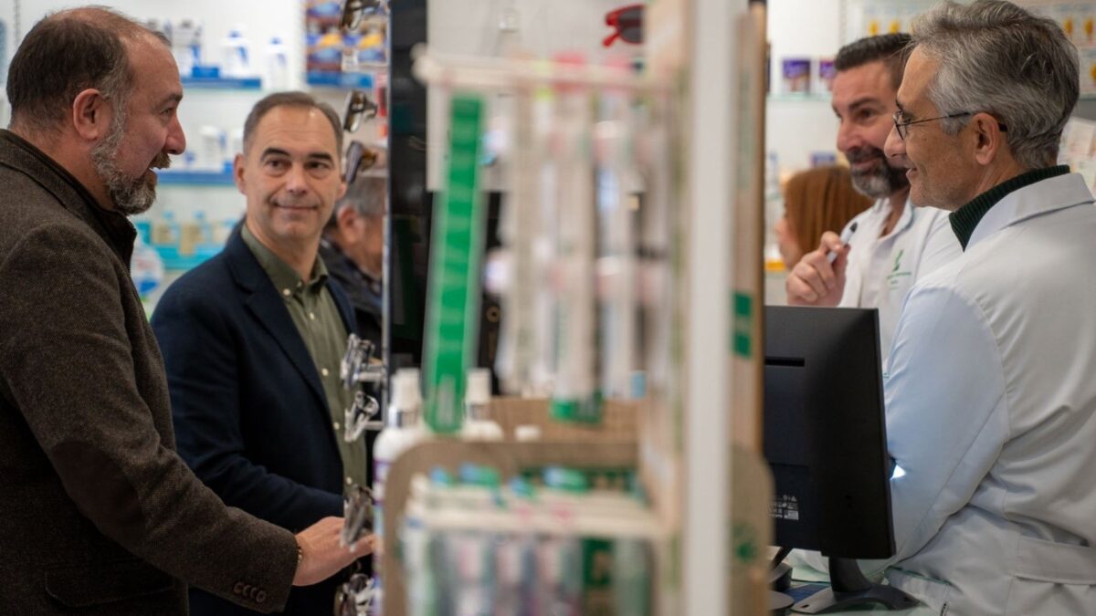 Casi 70 comercios de Benalmádena se benefician de ayudas por las obras en Retamar, Juan Luis Peralta y Gamonal